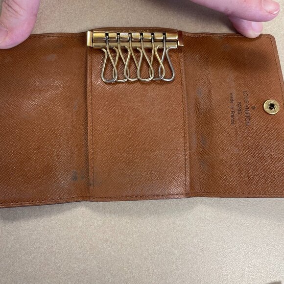 Louis Vuitton Vintage Monogram 6 Key Cles - Preowned - Picture 3 of 9